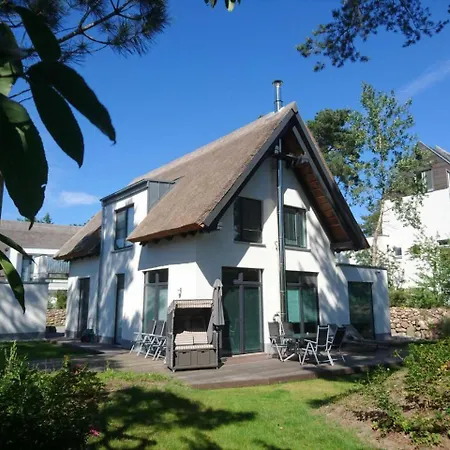 Kapitaensweg 32 Holiday home Karlshagen